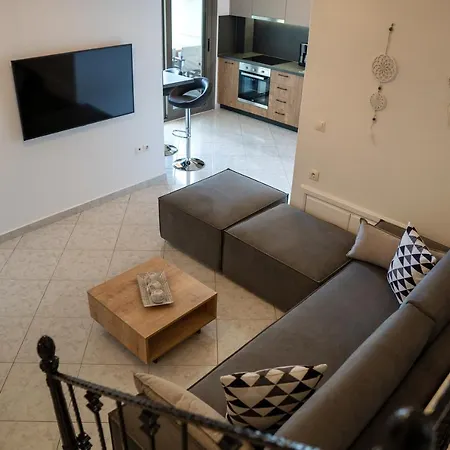 Daire Sea View Grek Nea 4 *