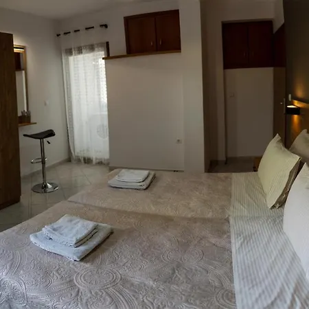 Daire Sea View Grek Nea 4 *